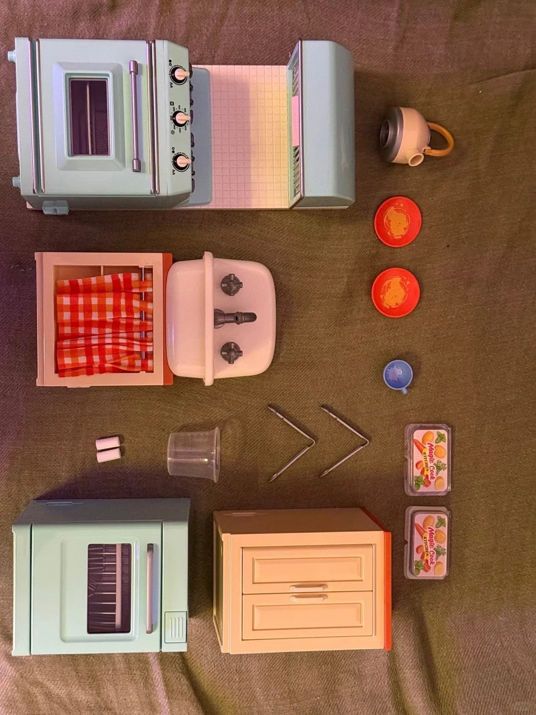 Игровой набор Zuru Mini Brands – обзор и цена Mini Kitchen Baking
